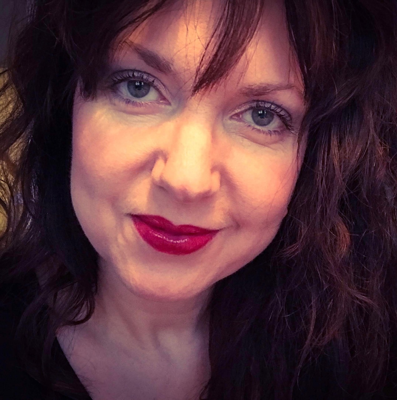 Isabella Völker, utbildad förlagsredaktör via JW förlag och utbildnings yrkesutbilddning