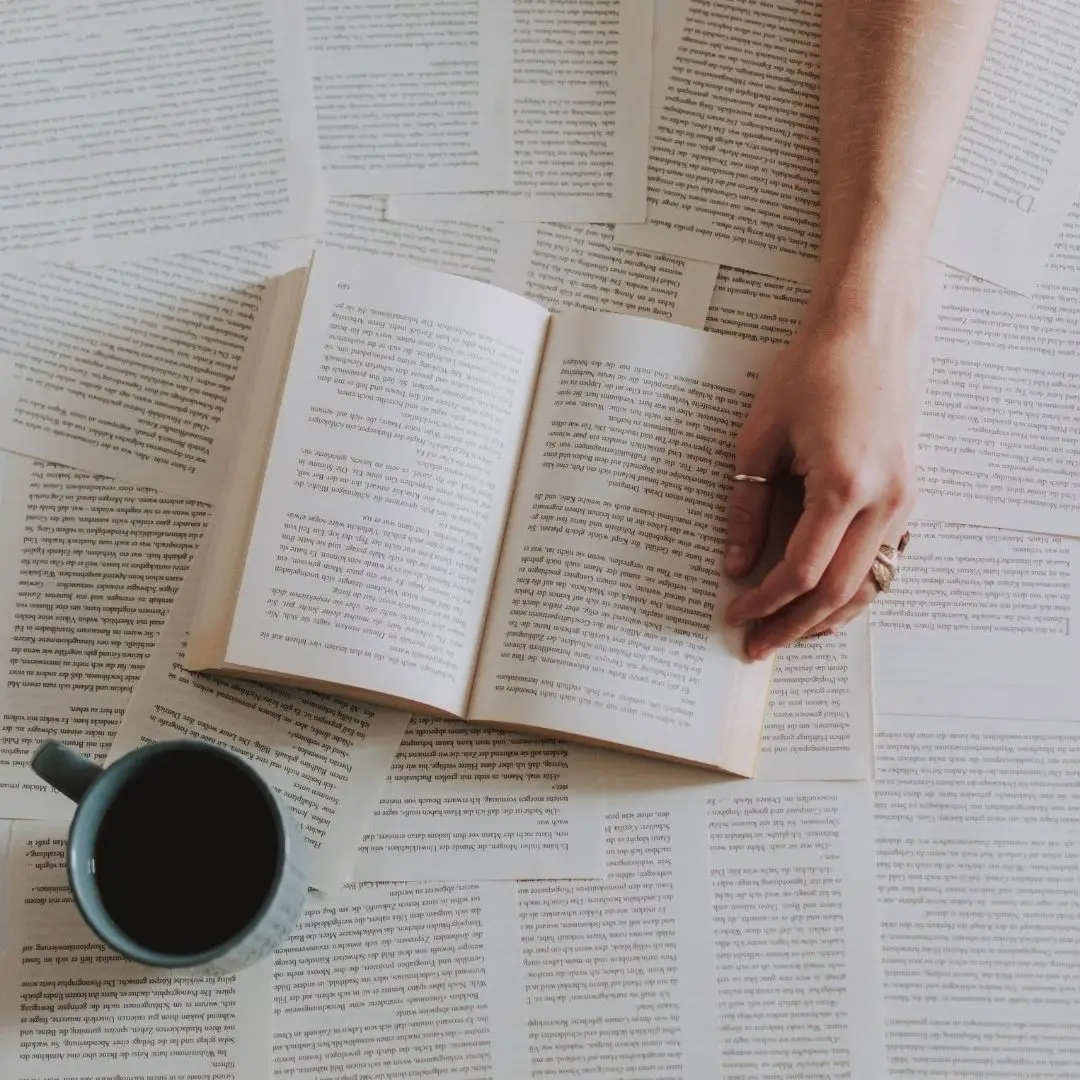 Utbildning för blivande förlagsredaktörer. Bli utbildad lektör och redaktör i förlagsbranschen.