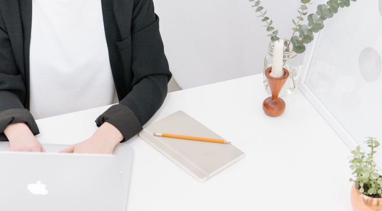 Kurs Grundläggande manusutveckling, JW förlag och utbildning